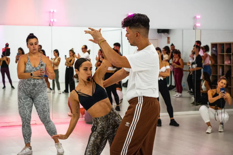 Escuela de baile Saoco Dance Center